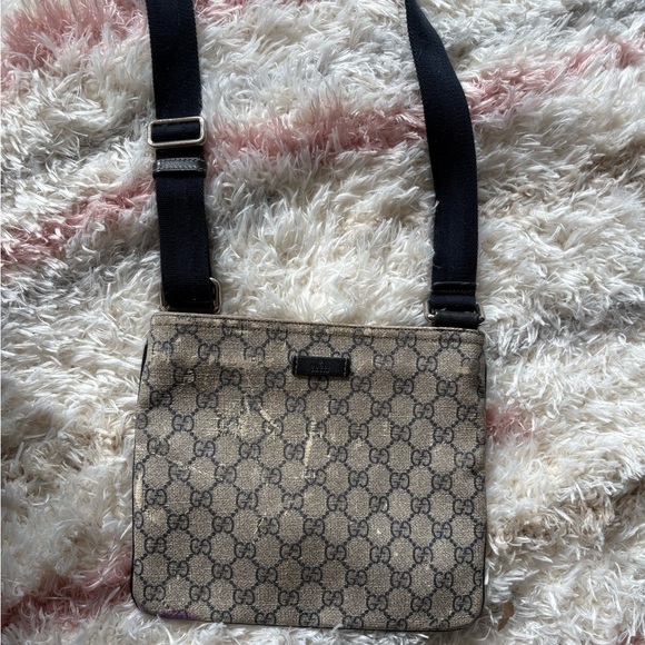 Gucci Supreme vintage messenger Bag made in Italy - Picture 3 of 7